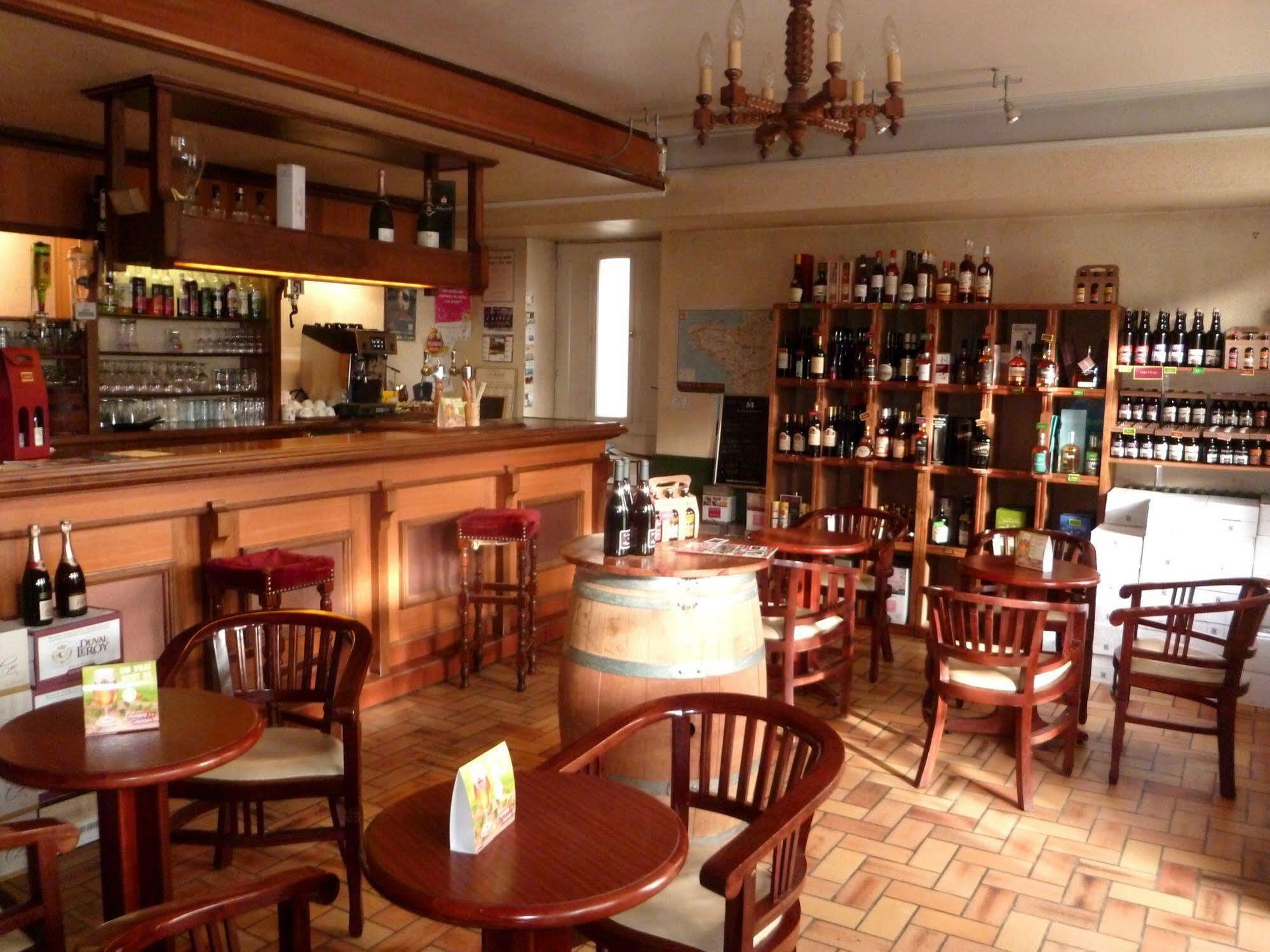 Le Relais De La Rance - Chambres D'Hotes Quédillac Zewnętrze zdjęcie